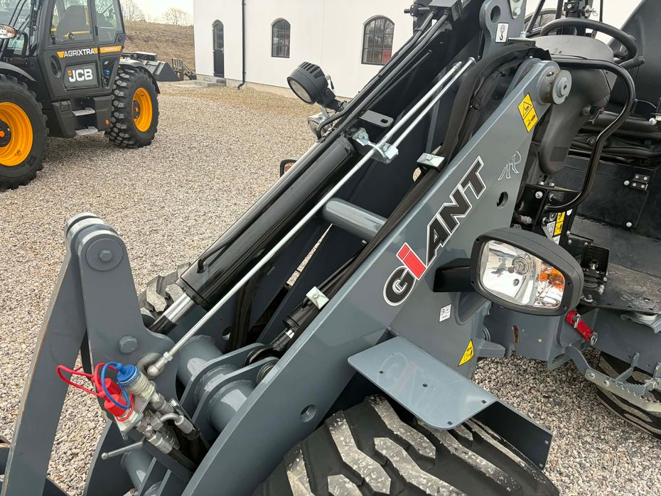 Giant G2500HD minilæsser - Læssemaskiner - Minilæssere - 5