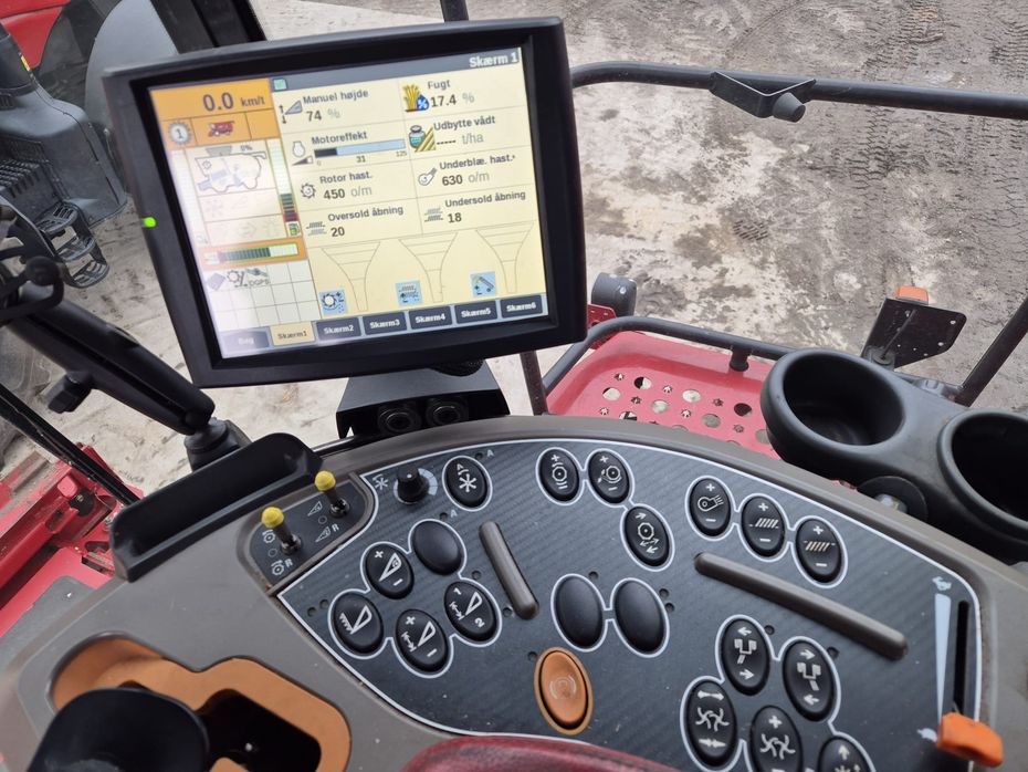 Case IH Axial Flow 9240 Inkl. 41 fod 3050 skærebord - Høstmaskiner - Mejetærskere - 12