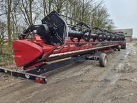 Case IH Axial Flow 9240 Inkl. 41 fod 3050 skærebord - Høstmaskiner - Mejetærskere - 18