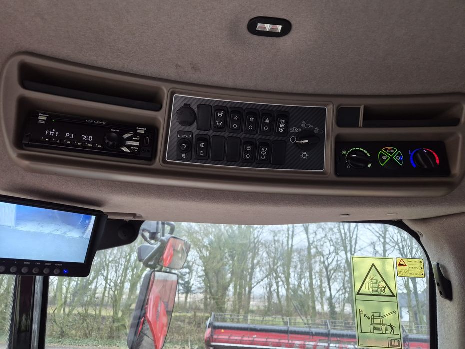 Case IH Axial Flow 9240 Inkl. 41 fod 3050 skærebord - Høstmaskiner - Mejetærskere - 11