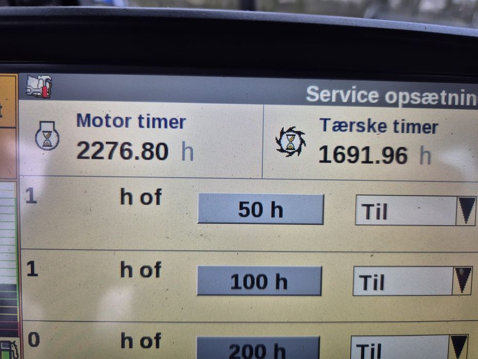 Case IH Axial Flow 9240 Inkl. 41 fod 3050 skærebord - Høstmaskiner - Mejetærskere - 10