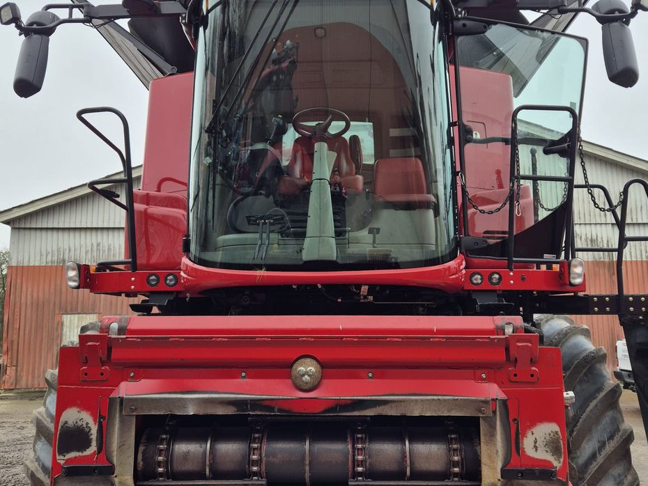 Case IH Axial Flow 9240 Inkl. 41 fod 3050 skærebord - Høstmaskiner - Mejetærskere - 6