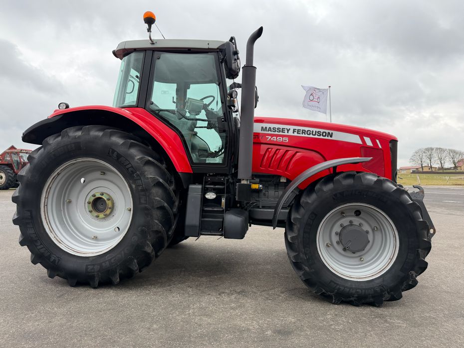 Massey Ferguson 7495 Dyna VT KUN 3000 TIMER OG TRIMBLE RTK AUTOSTYRING! - Traktorer - Traktorer 4 wd - 8