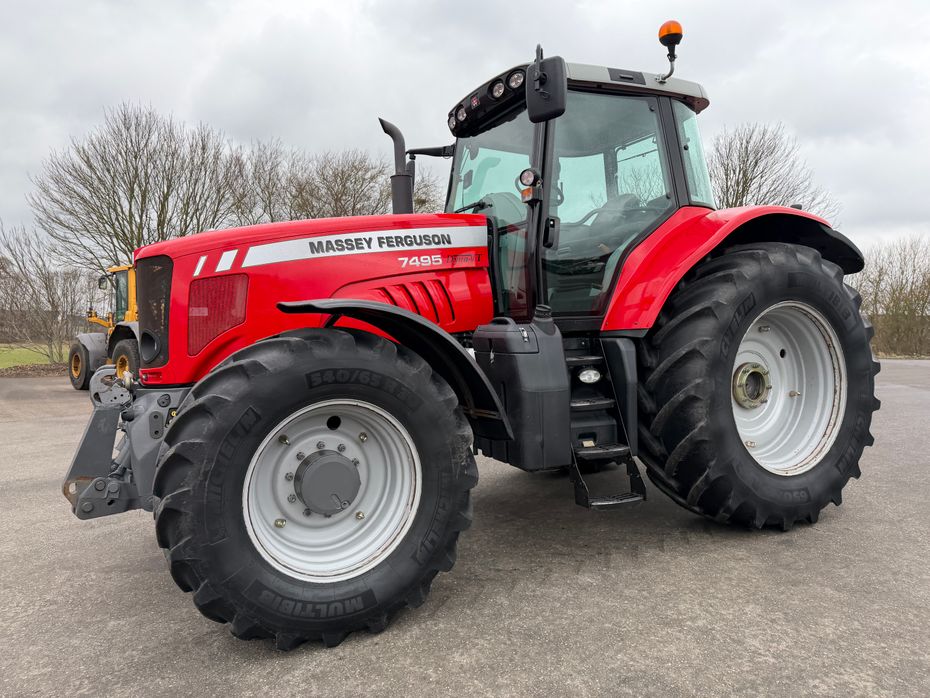 Massey Ferguson 7495 Dyna VT KUN 3000 TIMER OG TRIMBLE RTK AUTOSTYRING! - Traktorer - Traktorer 4 wd - 2