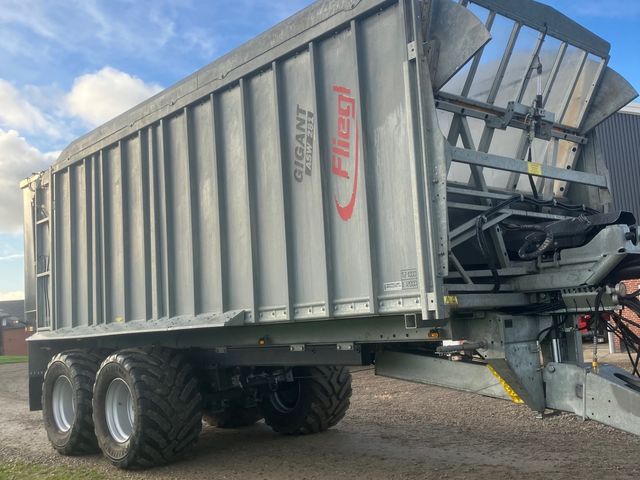 Fliegl ASW 281 TAURUS FOX