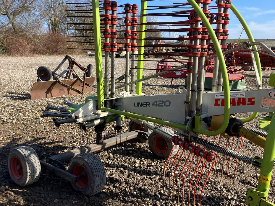 CLAAS Liner 420 Liner 420 - Hø- og halmhåndtering - River og vendere - 3