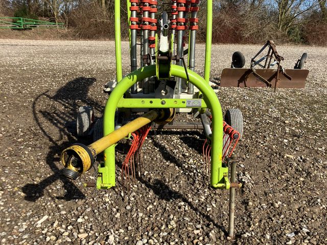 CLAAS Liner 420