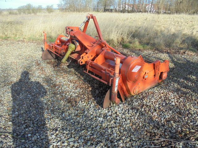 Kuhn EL102 tandfræser