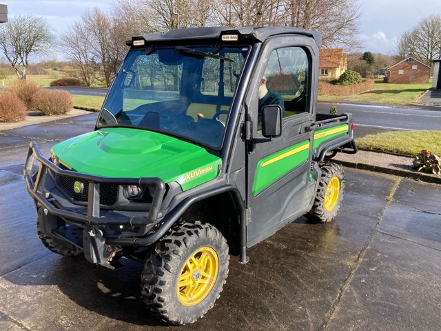 John Deere XUV865M
