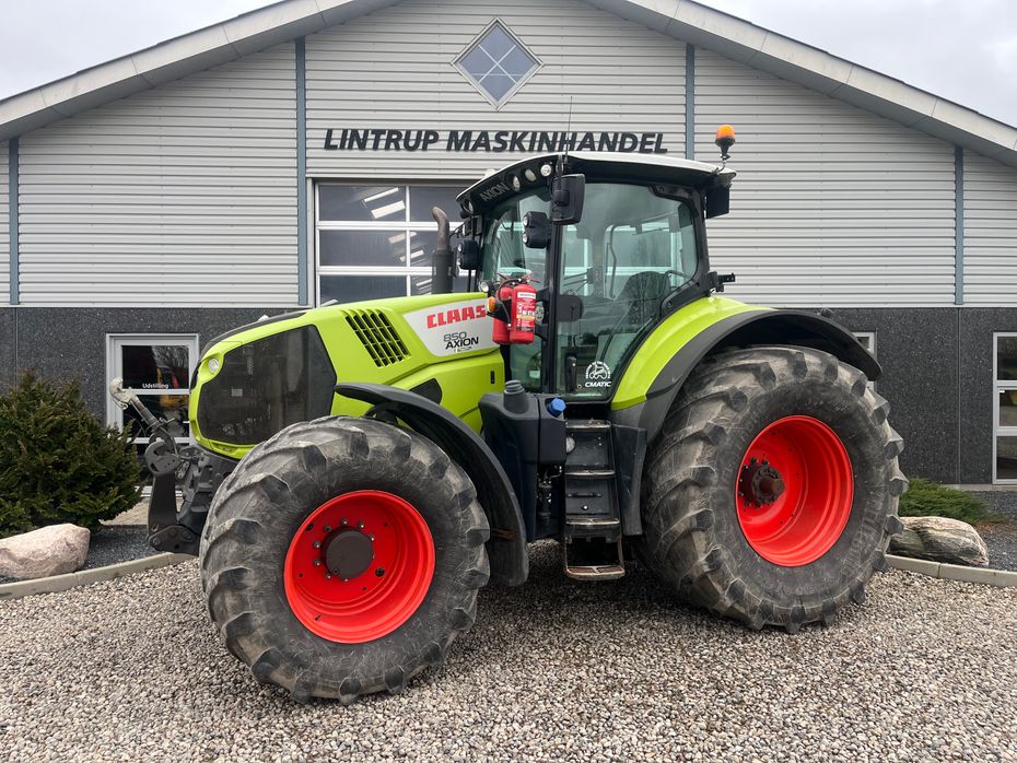 CLAAS AXION 850 CMatic med frontlift - Traktorer - Traktorer 4 wd - 1