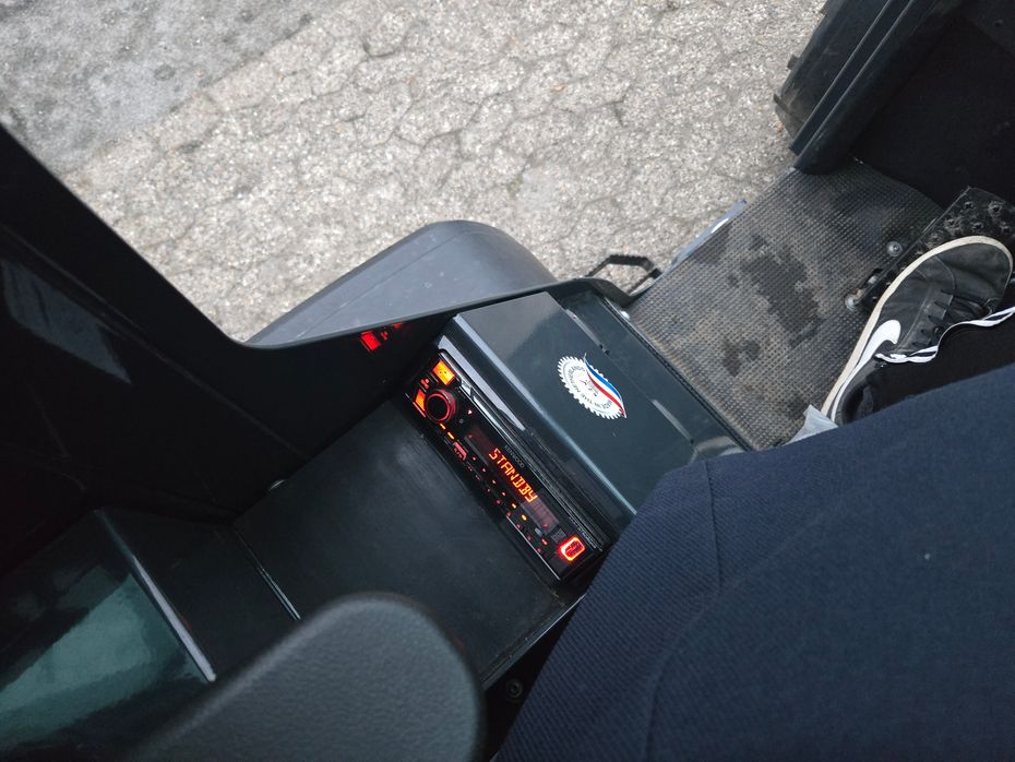 Pitbull X27-45CRT m / kabine - Læssemaskiner - Minilæssere - 4