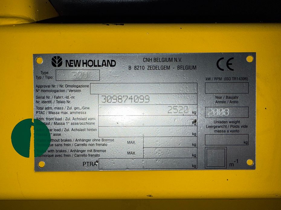 New Holland CR9080 + 30” VarioFeed - Høstmaskiner - Mejetærskere - 24