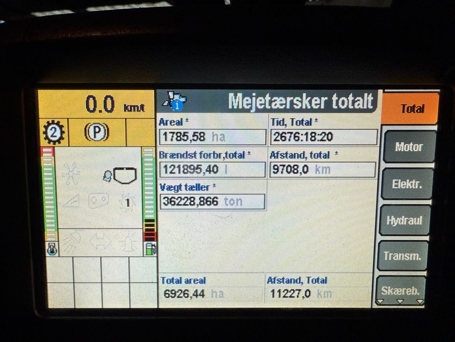 New Holland CR9080 + 30” VarioFeed - Høstmaskiner - Mejetærskere - 17