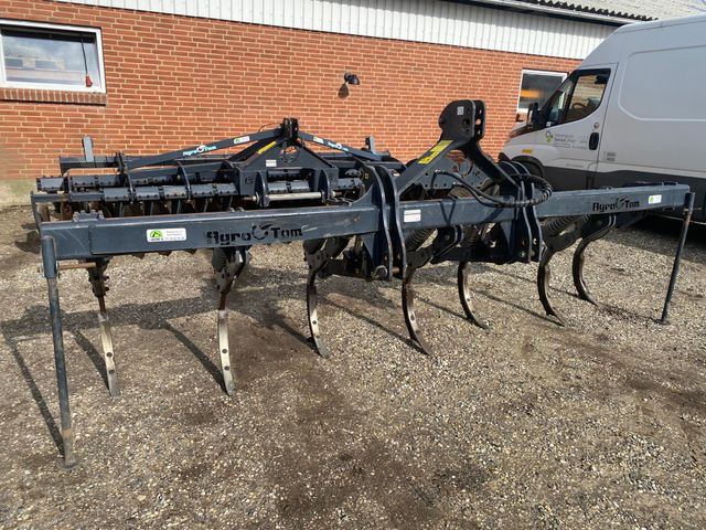 Agro-Tom 4 meter m. lift