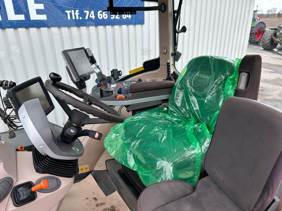 Fendt 724 Vario S4 Profi Plus Med Front PTO - Traktorer - Traktorer 4 wd - 9