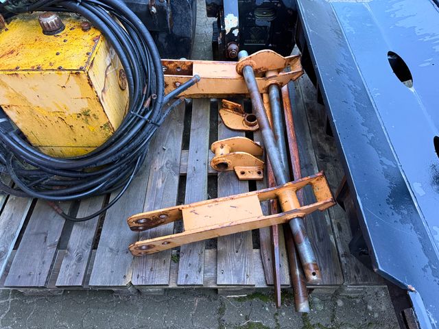 New Holland/Case Pallegafler til 4i1 skovl