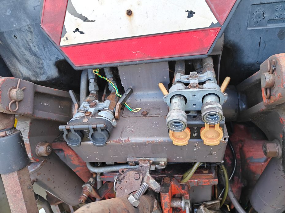 Massey Ferguson 8110 - Traktorer - Traktorer 4 wd - 21