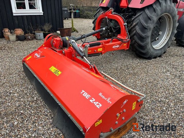 Kuhn TBE242