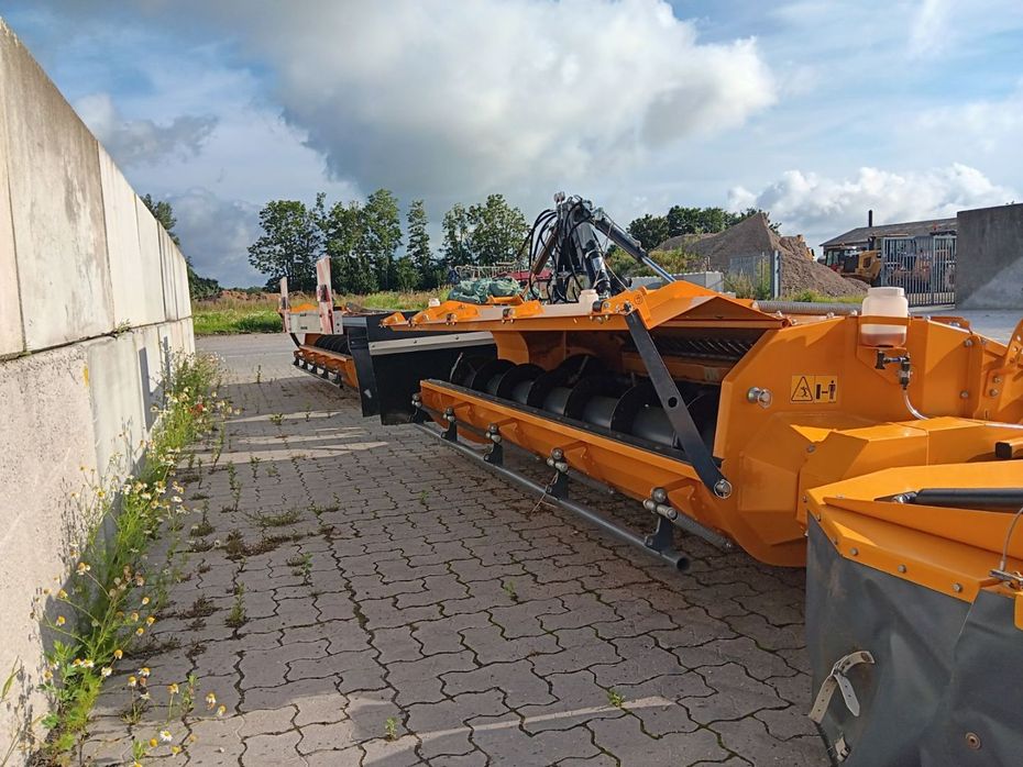 Elho NM 9000 SF Skiveslåmaskine m. crimber og sneglsammen lægning. - Græsmaskiner - Skårlæggere/skivehøstere - 2