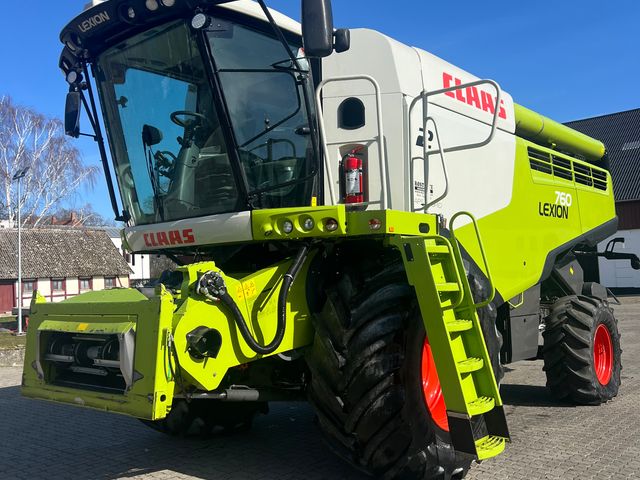 CLAAS LEXION 760