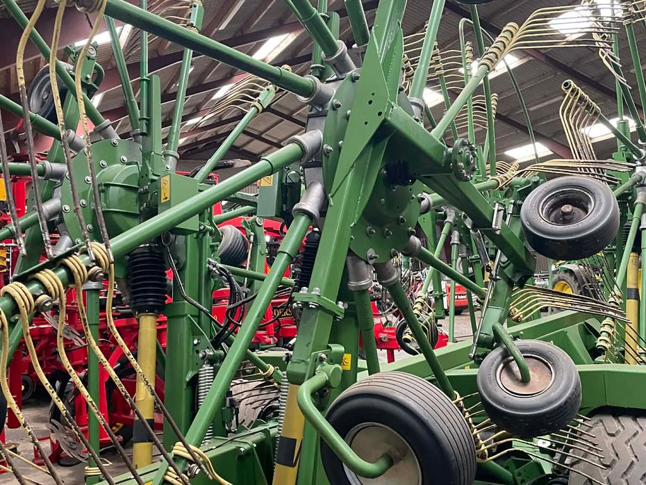 KRONE Swadro 1400 plus Model PLUS - Hø- og halmhåndtering - River og vendere - 2