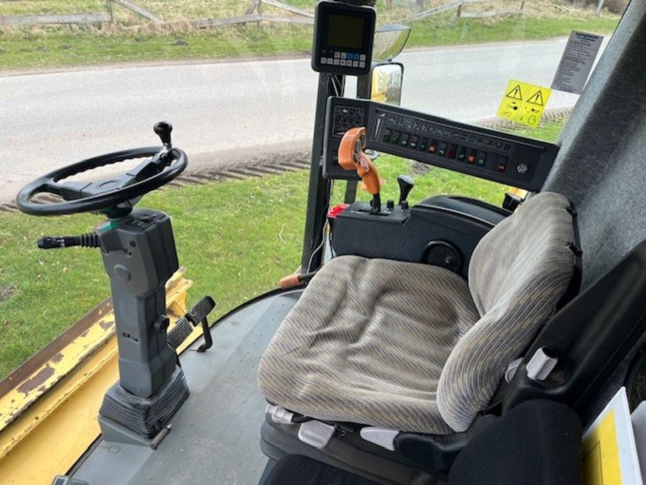 New Holland TX 65 plus - Høstmaskiner - Mejetærskere - 6