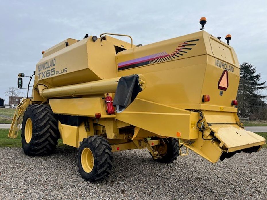 New Holland TX 65 plus - Høstmaskiner - Mejetærskere - 4