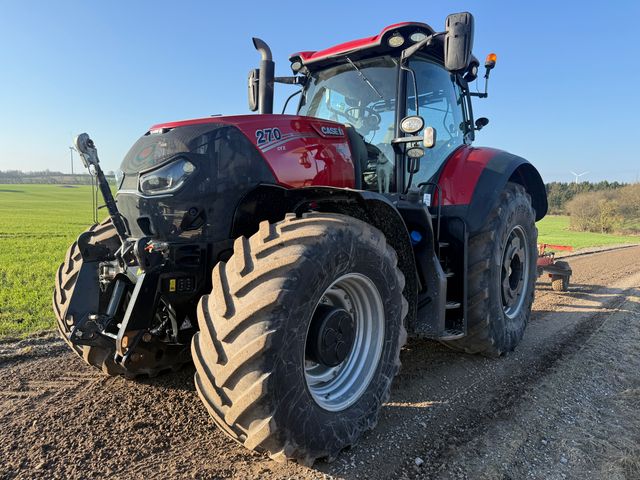 Case IH Optum 270 CVX