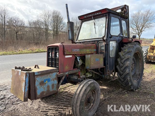 IH International 574 med byggelift