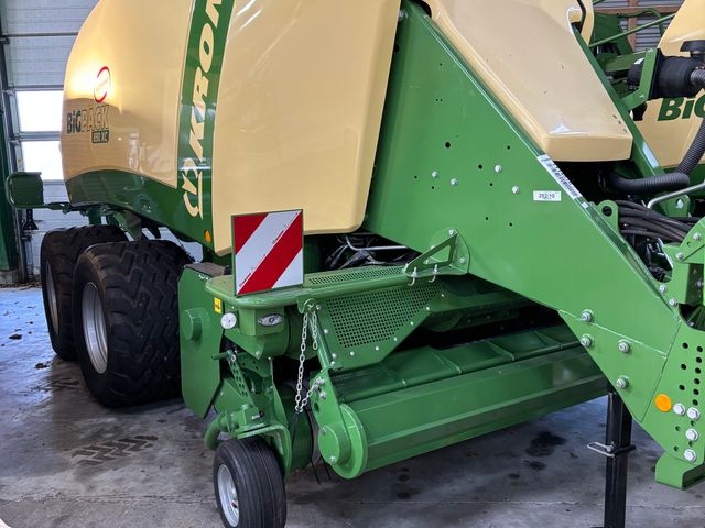 KRONE Bigpack 890 XC