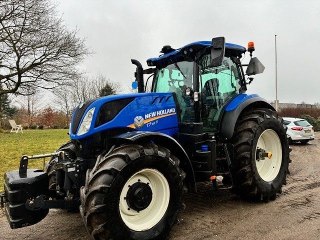 New Holland T7.165S