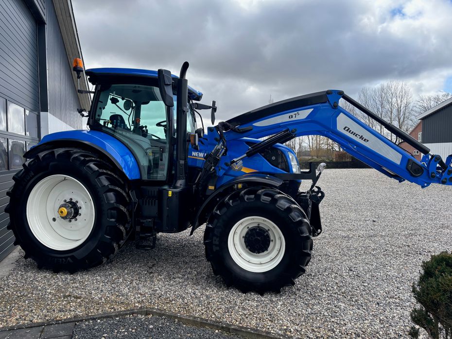 New Holland T7.215 S frontlift + frontlæsser, som ny - Traktorer - Traktorer 4 wd - 5