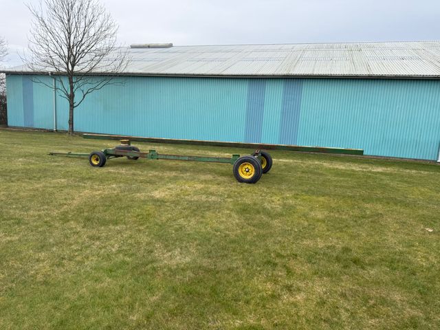 Ukurant Skærbordsvogn