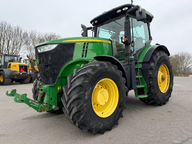 John Deere 7280R