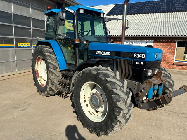 New Holland 8340 SLE