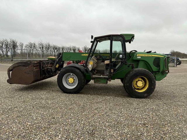 John Deere 3420