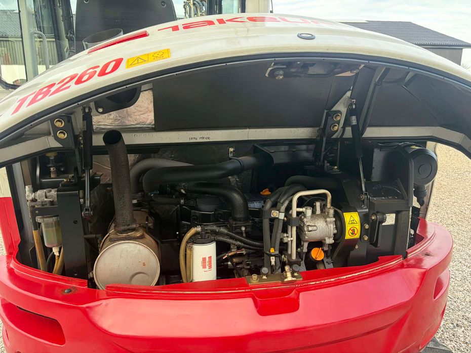 Takeuchi TB260 - Minigravere - 17
