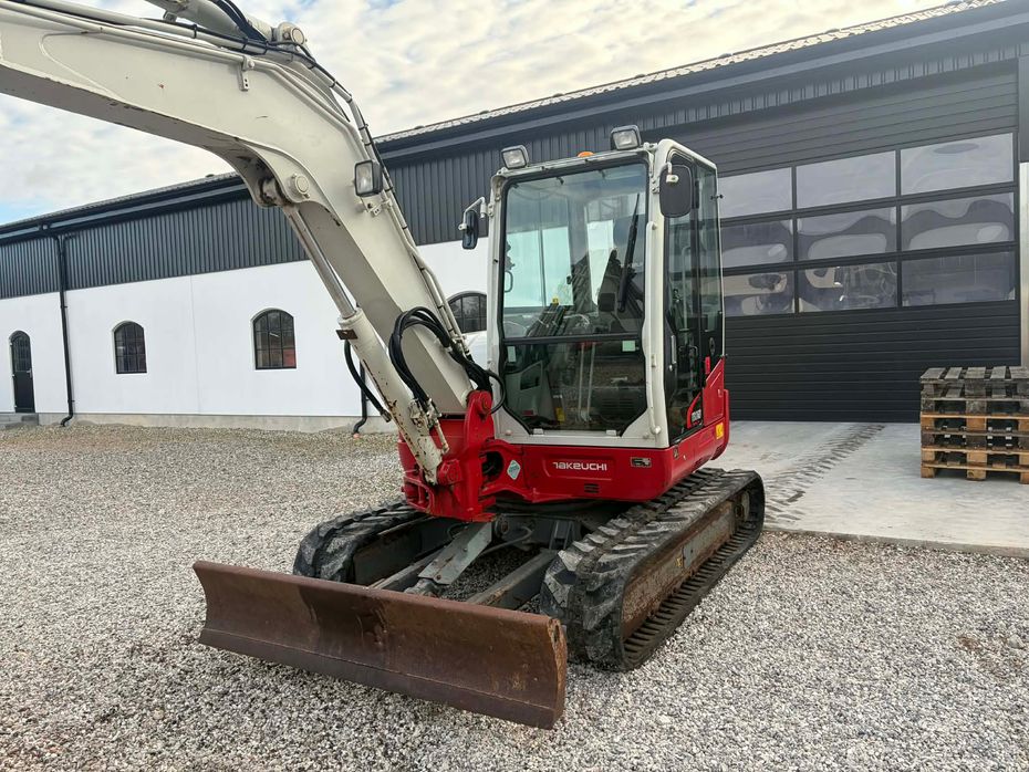 Takeuchi TB260 - Minigravere - 4
