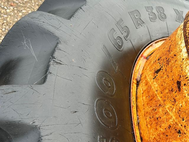 Michelin 600/65R38-38