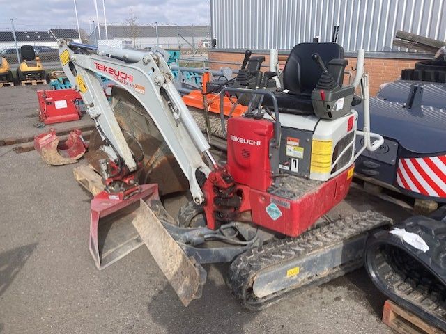 Takeuchi TB 210R
