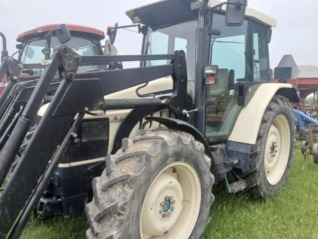 Lamborghini premium 950. Kun kørt 1.830 timer. Meget velholdt traktor