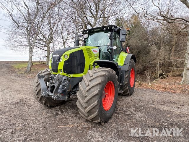 CLAAS 870 Axion