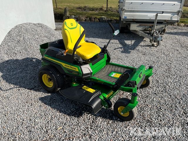 John Deere Z 320 R