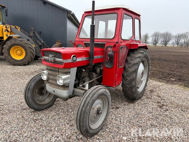 Massey Ferguson 135