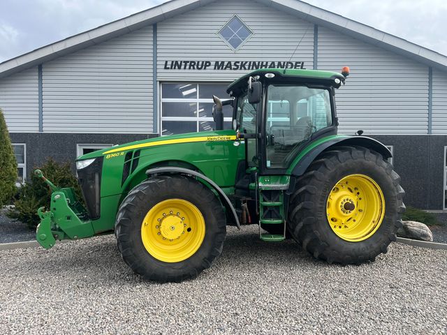 John Deere 8360R