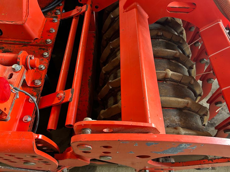 Kuhn NC 4000 HR 4004 NC   rotorharve  32 rk. - Såmaskiner - Kombinationssæt - 7