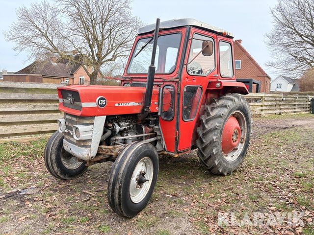 Massey Ferguson 135
