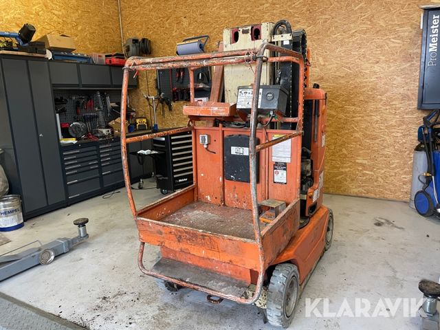 JLG Toucan 800A