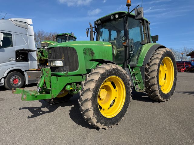 John Deere 6620