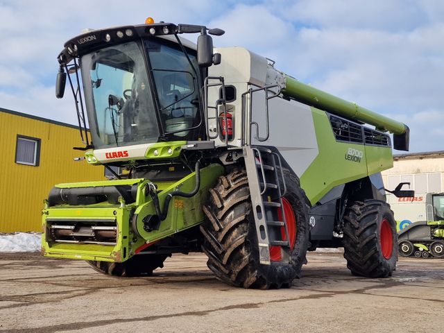 CLAAS Lexion 8700